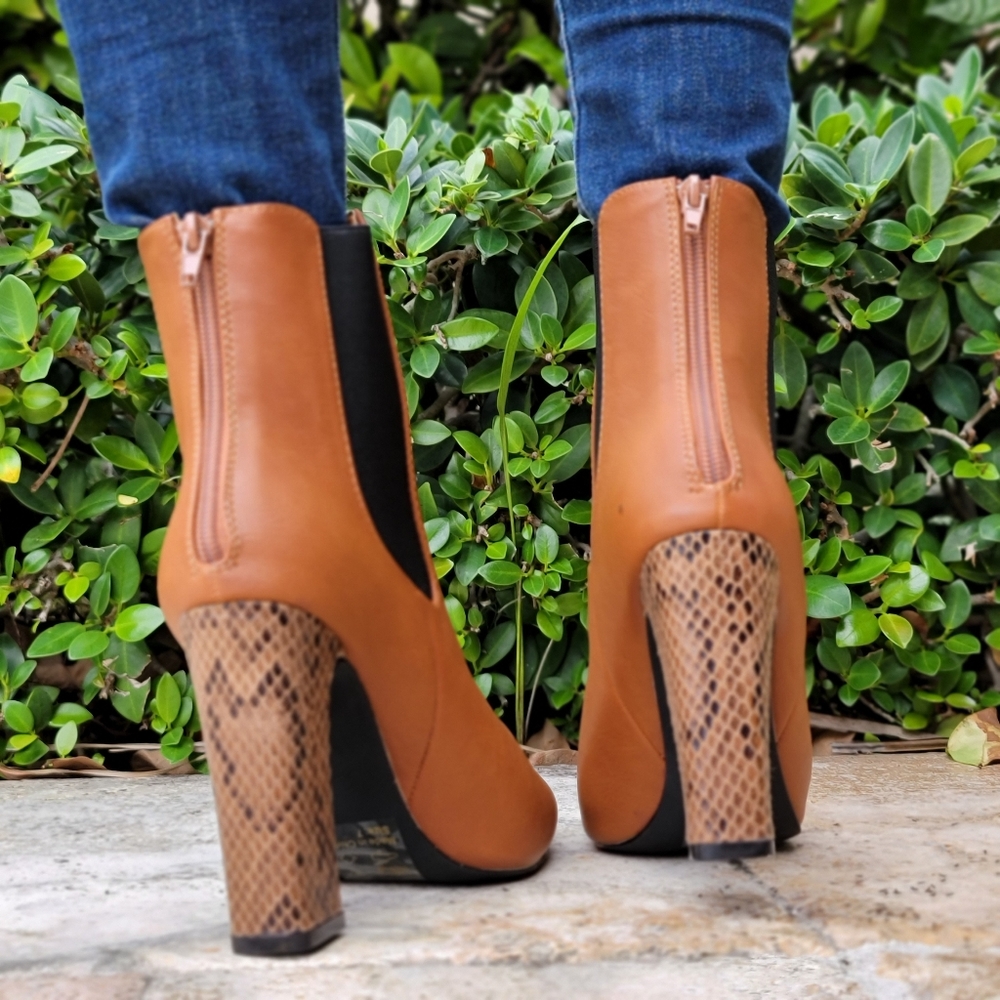 Ankle Zip Boots Pointed Toe Chunky Printed Block Heels - Picture 3 of 5